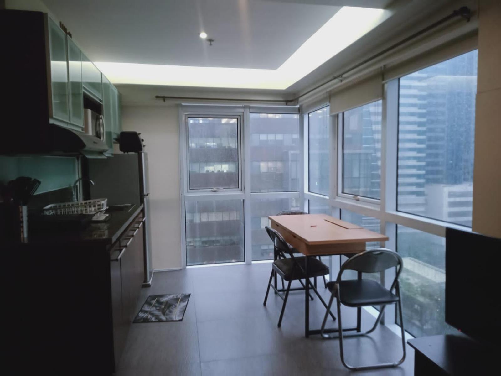 2 Bedrooms Units Forbes Area 5Th Avenue Bgc Center Μανίλα Εξωτερικό φωτογραφία