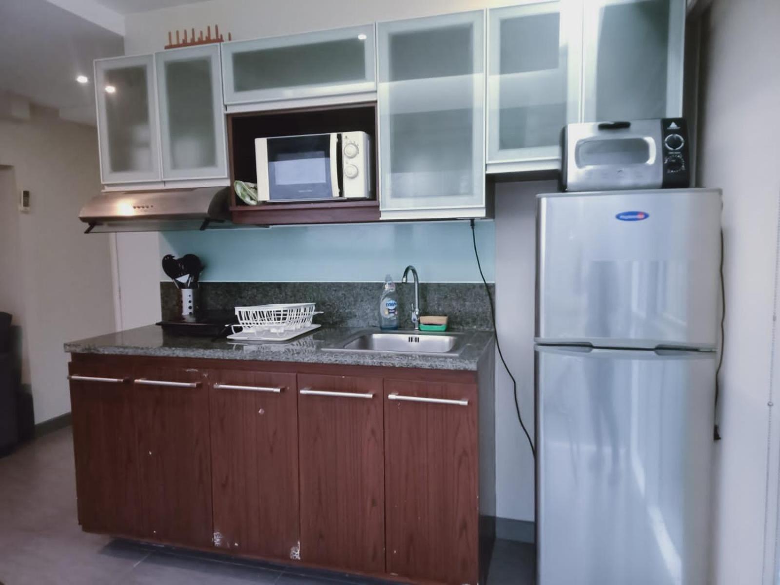 2 Bedrooms Units Forbes Area 5Th Avenue Bgc Center Μανίλα Εξωτερικό φωτογραφία