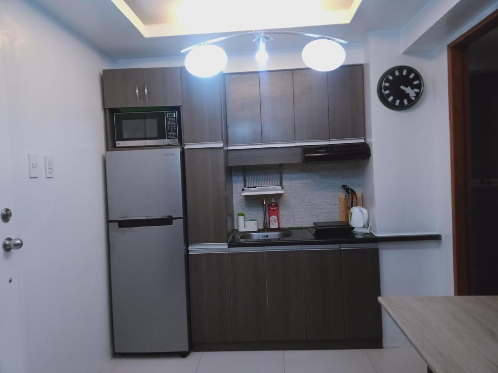 2 Bedrooms Units Forbes Area 5Th Avenue Bgc Center Μανίλα Εξωτερικό φωτογραφία