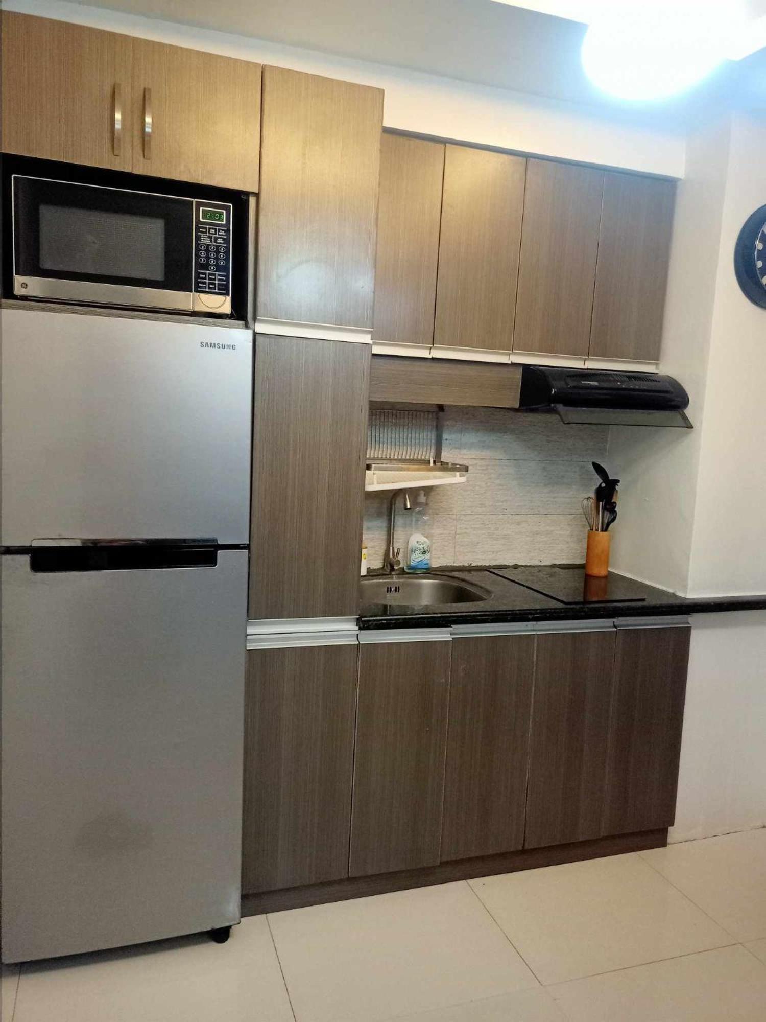 2 Bedrooms Units Forbes Area 5Th Avenue Bgc Center Μανίλα Εξωτερικό φωτογραφία