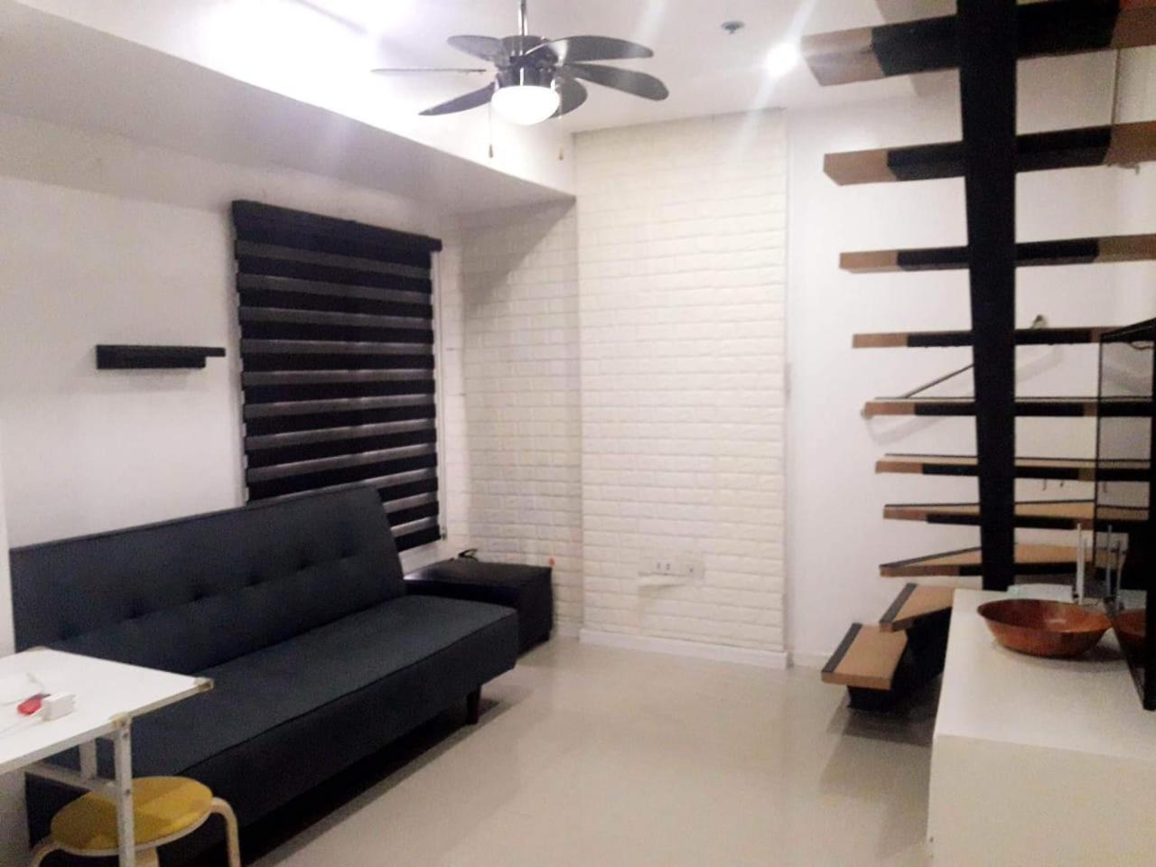2 Bedrooms Units Forbes Area 5Th Avenue Bgc Center Μανίλα Εξωτερικό φωτογραφία