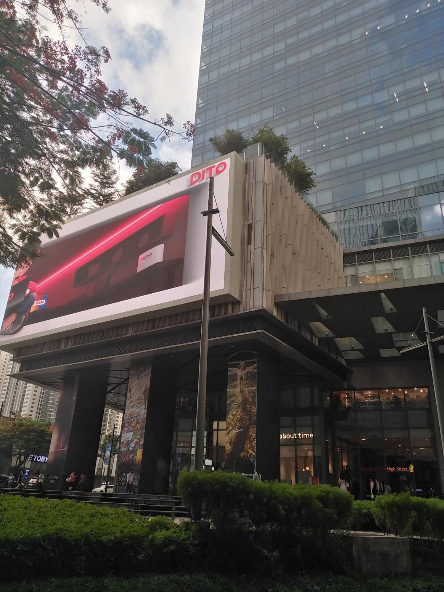 2 Bedrooms Units Forbes Area 5Th Avenue Bgc Center Μανίλα Εξωτερικό φωτογραφία