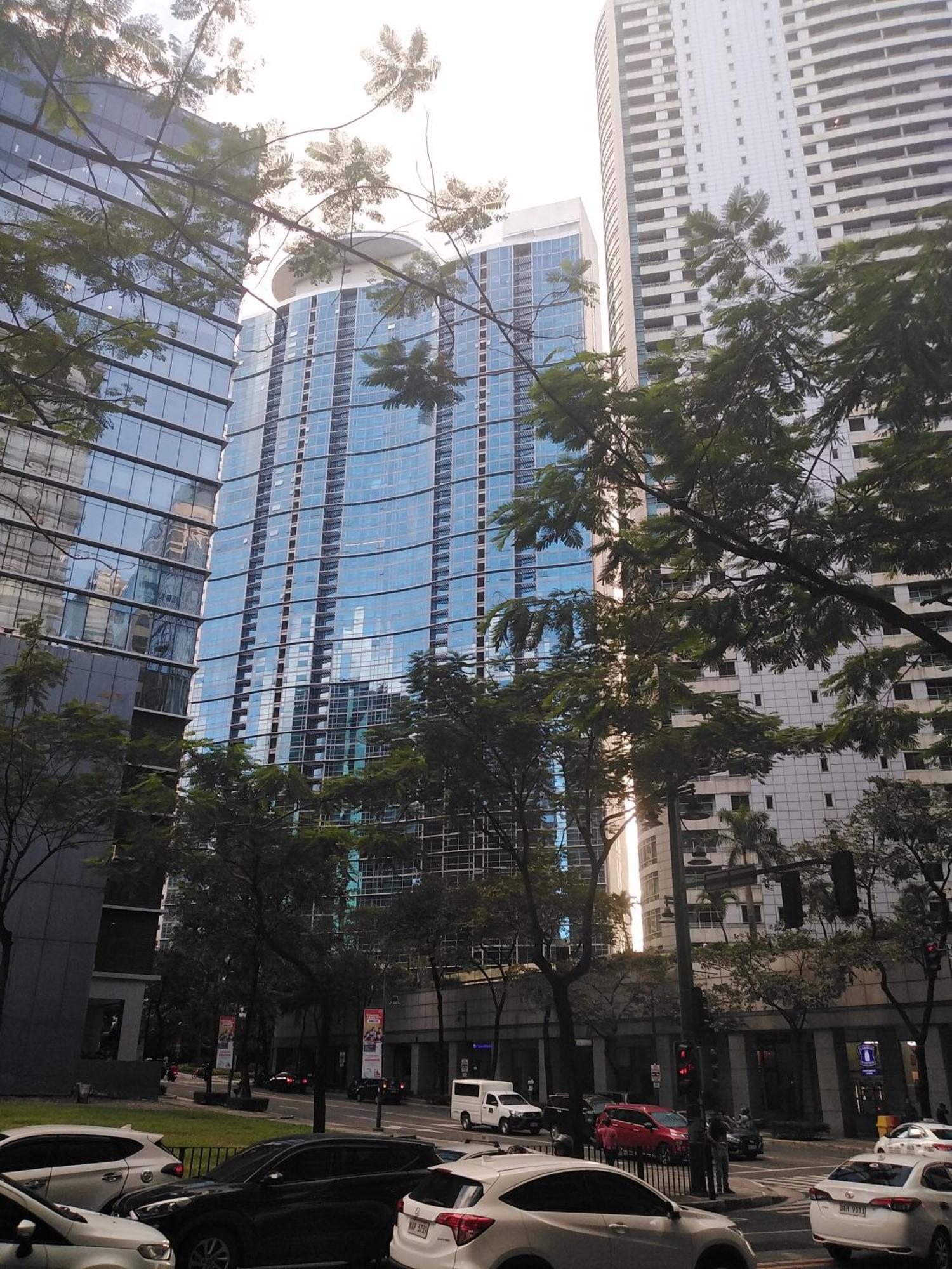 2 Bedrooms Units Forbes Area 5Th Avenue Bgc Center Μανίλα Εξωτερικό φωτογραφία